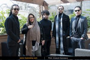 نشسن خبری گروه «نقطه‌دار» به خوانندگی «علی شوکت» و تهیه‌کنندگی «بهاره رهنما»