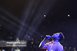 کنسرت بابک جهانبخش - 23 مرداد 1396