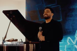 مراسم رونمایی از آلبوم «منو صدا بزن» اثر احسان نی‌ زن