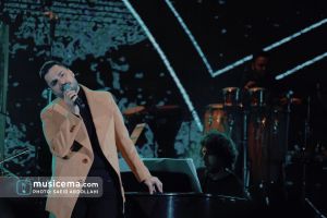 گزارش تصویری کنسرت نوستالژی ناصر چشم آذر- 3 اسفند ۱۴۰۳