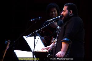 کنسرت رضا صادقی در آمل - 25 خرداد 1393 کنسرت رضا صادقی در آمل - 25 خرداد 1393