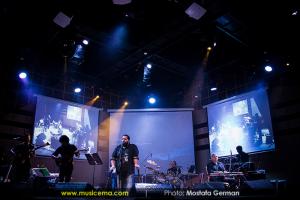 کنسرت رضا صادقی در آمل - 25 خرداد 1393 کنسرت رضا صادقی در آمل - 25 خرداد 1393