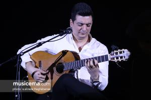 کنسرت شهرام شکوهی در جشنواره موسیقی فجر - 26 دی 1395