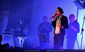 کنسرت علیرضا پاشایی - چالوس بهمن 92 کنسرت علیرضا پاشایی - چالوس بهمن 92